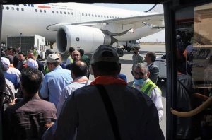 نخستین پرواز زائران عمره از فرودگاه مشهد انجام شد